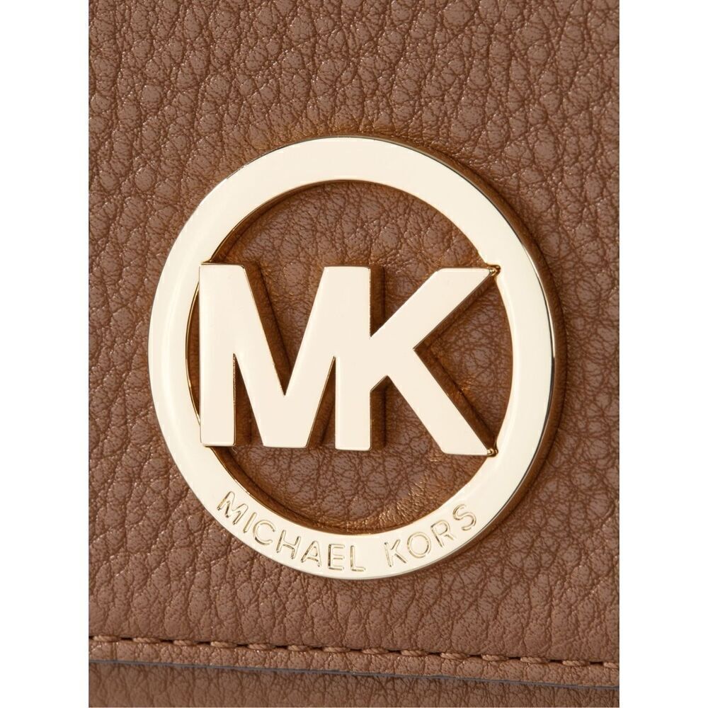 Michael Kors Fulton Carryall Leather Wallet Camel Brown Gold Hardware Classic - Picture 2 of 16